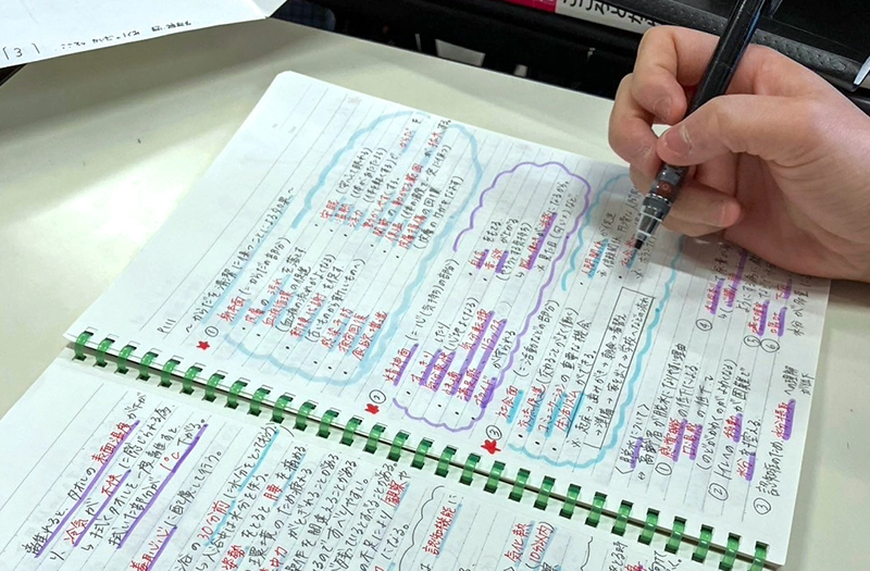学費の負担を軽減できます。